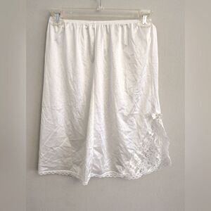 Ashley Taylor Slip Skirt Rosette Size M White Lace Cottagecore Y2K Vintage